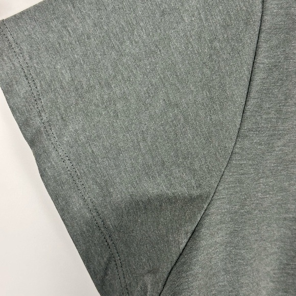 Men's Basic Stretch Short Sleeve Tee - Picture 4 of 7